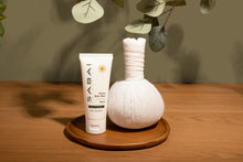 Thai Herbal Compressed Ball